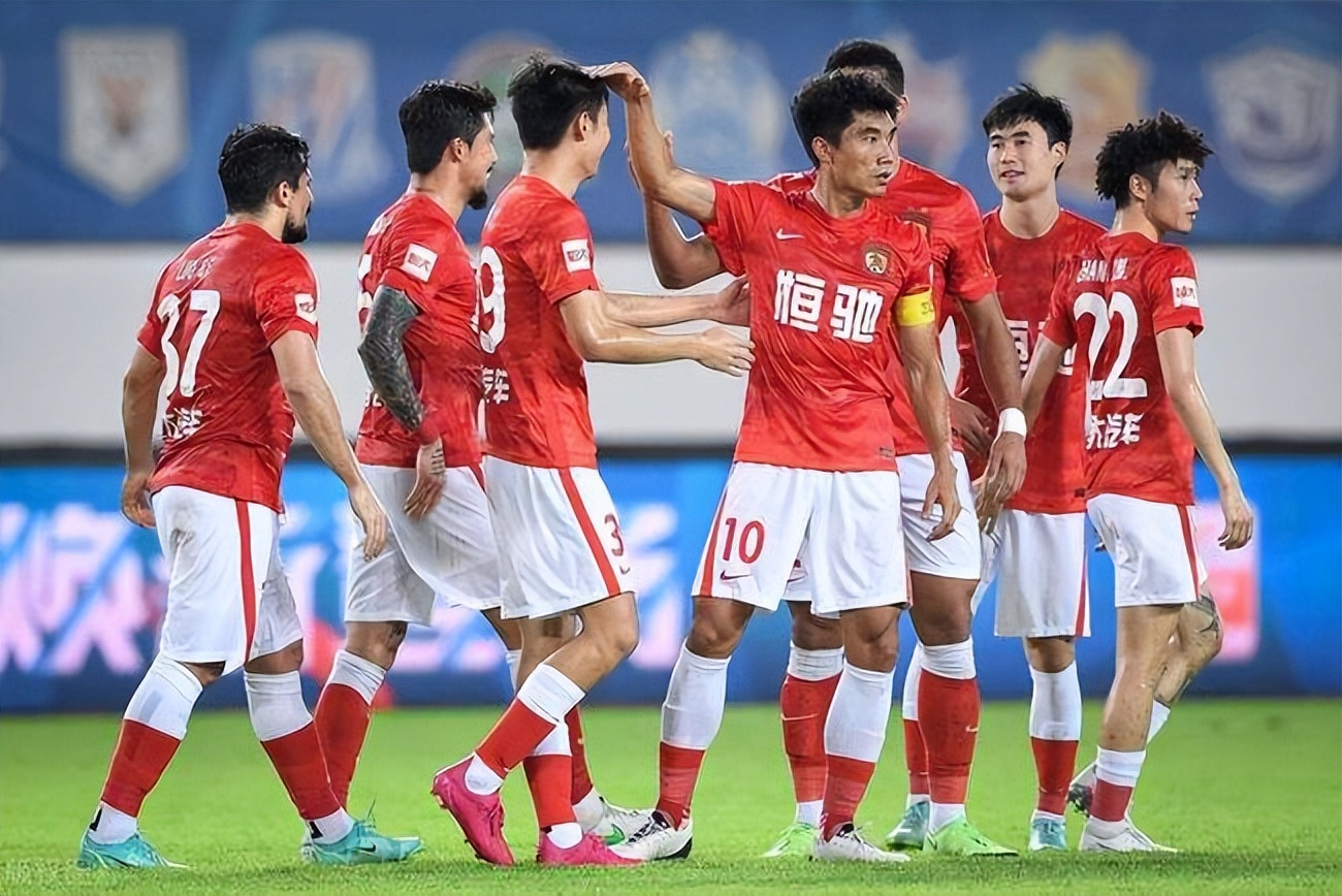 关于亚冠国际比赛日走向成谜，广州队再遭质疑，震撼外界，高层口径保持一致的信息