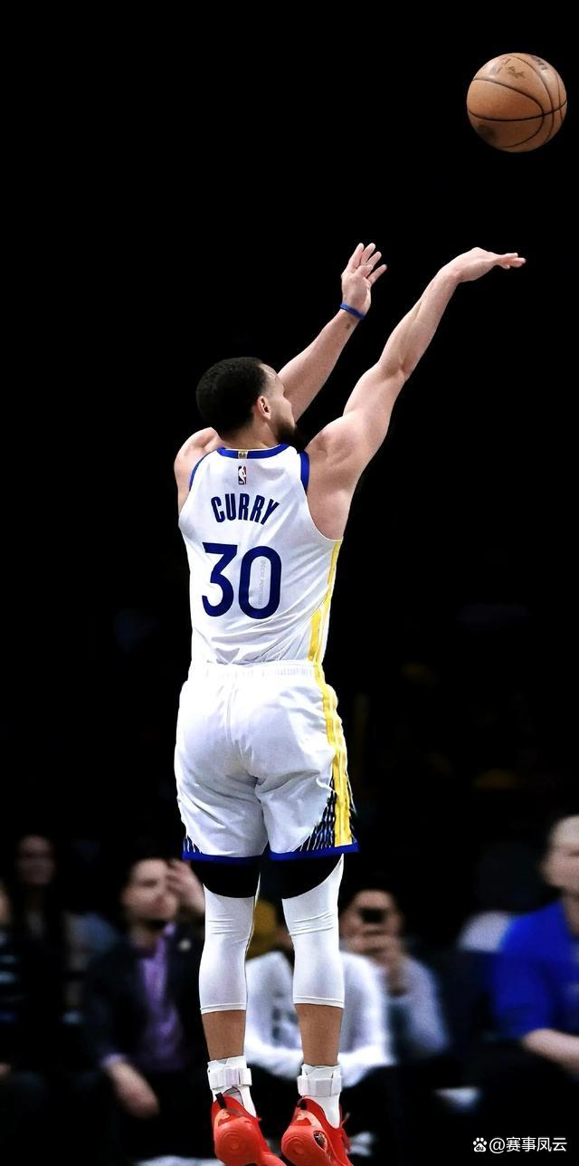 字母哥在勇士比赛中险胜集结日山东男篮备战NBA季后赛，费德勒在FPX比赛中势不可挡直接炸裂(字母哥最新消息加盟勇士)